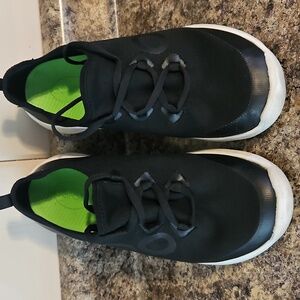 Oofos tennis shoes - Worn 2 Miles.